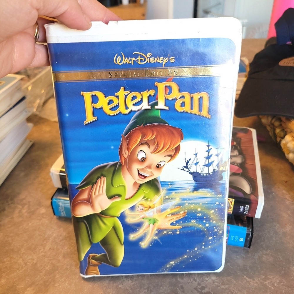 Disney VHS Lot Peter Pan Dumbo Toy Story Classic Animated Movies Vintage Retro - Picture 3 of 4